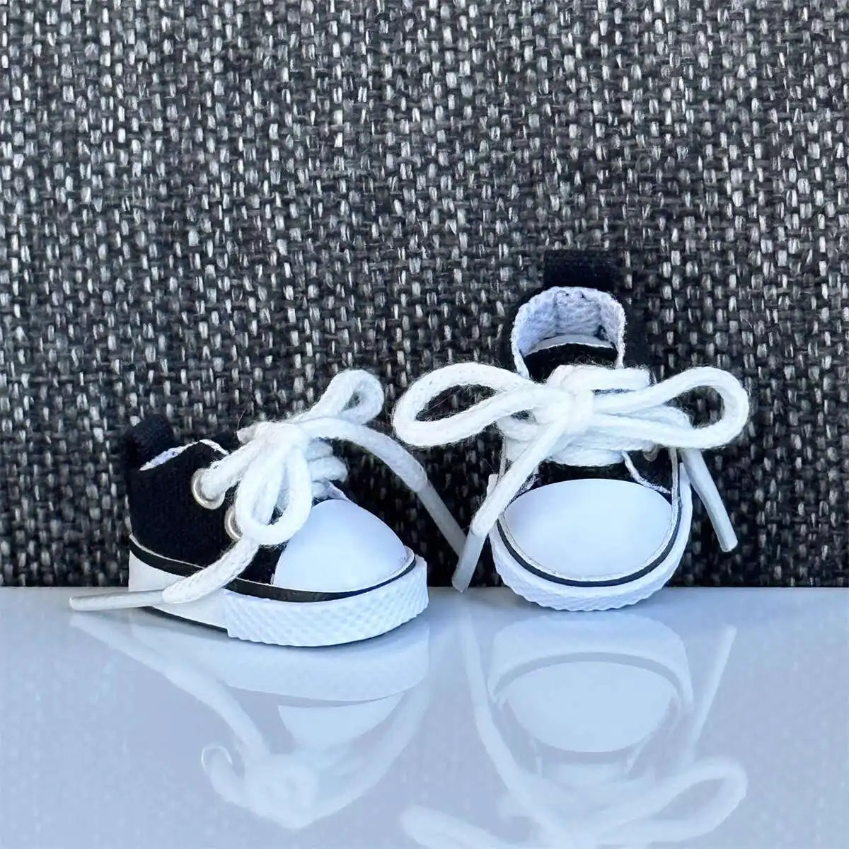 Labubu 人形靴セット世代第二世代キーチェーン交換用人形アクセサリー交換用おもちゃ革靴キャンバスシューズ