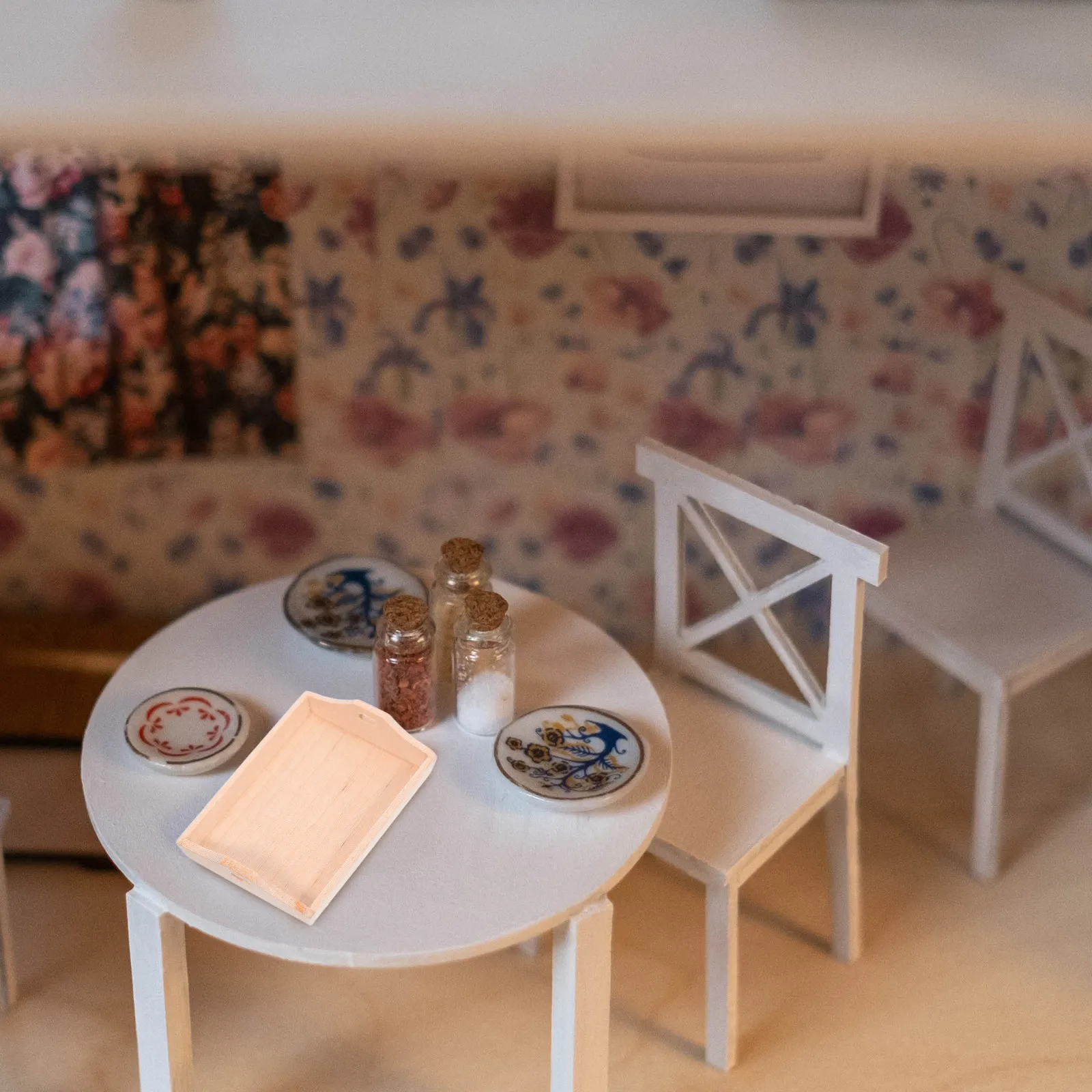 

2Pcs Miniature Wooden Bread Pans 1:12 Dollhouse Kitchen Trays for Pretend Kitchen Display Dollhouse Serving Accessories