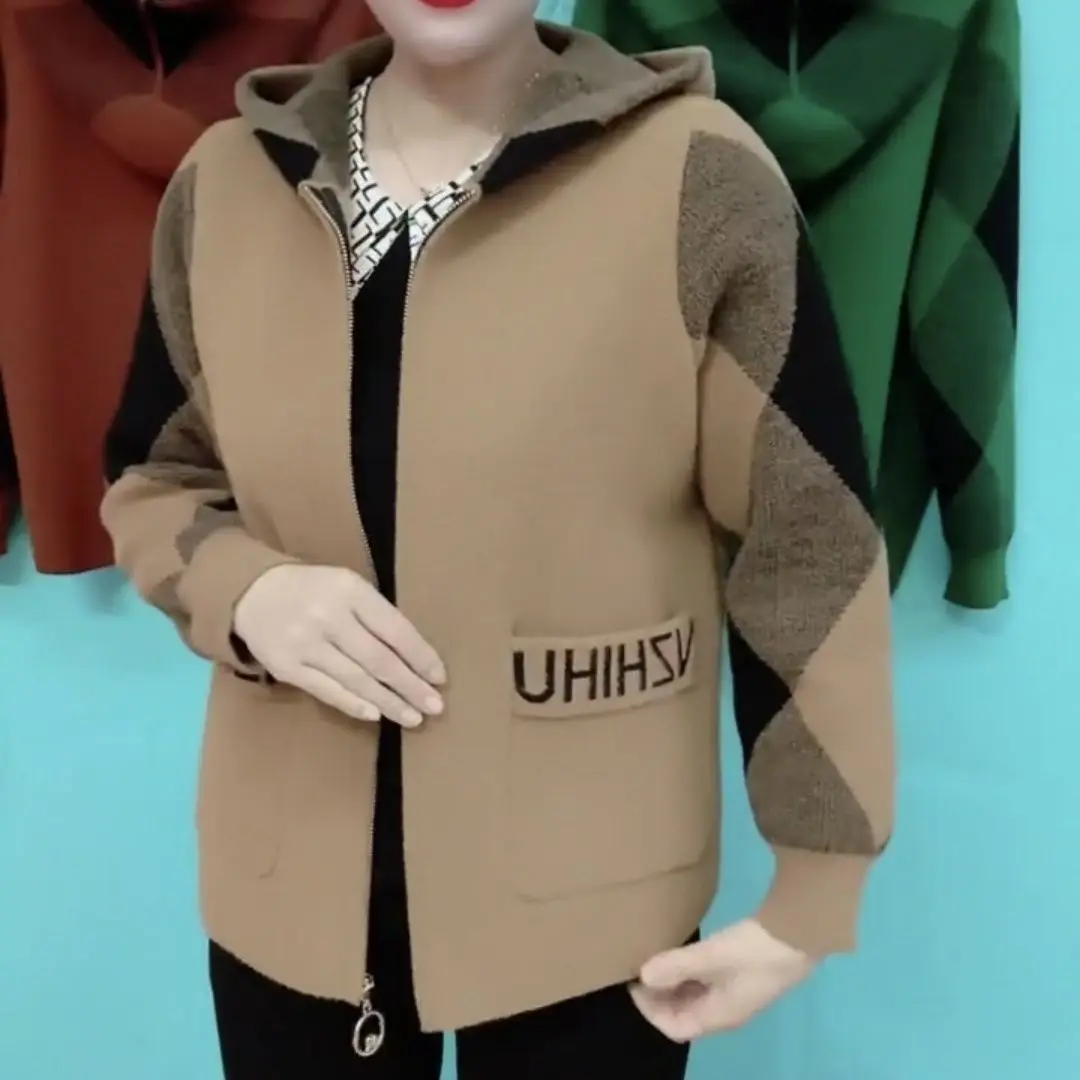 5XL Neue Mittleren Alters Ältere Mutter Dicke Kapuze Gestrickte Jacke Herbst Winter Wolle Strickjacke Frauen doppelseitige Kaschmir Plaid mantel