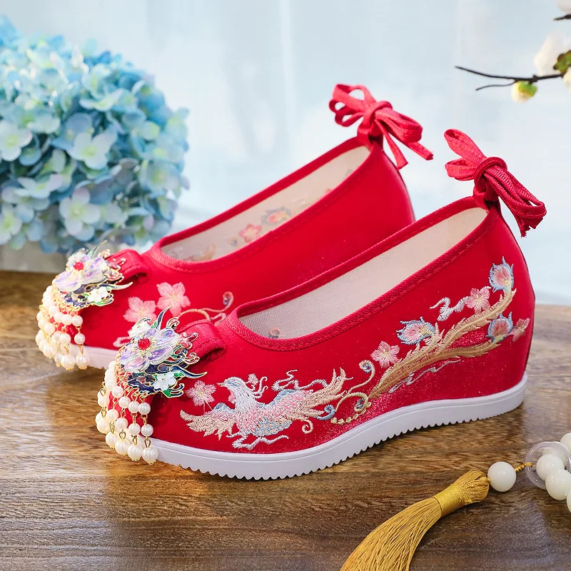 

Весенние и осенние туфли с кисточками в китайском стиле Хань, антикварные вышитые свадебные туфли на высоком каблуке в стиле Сюхэ