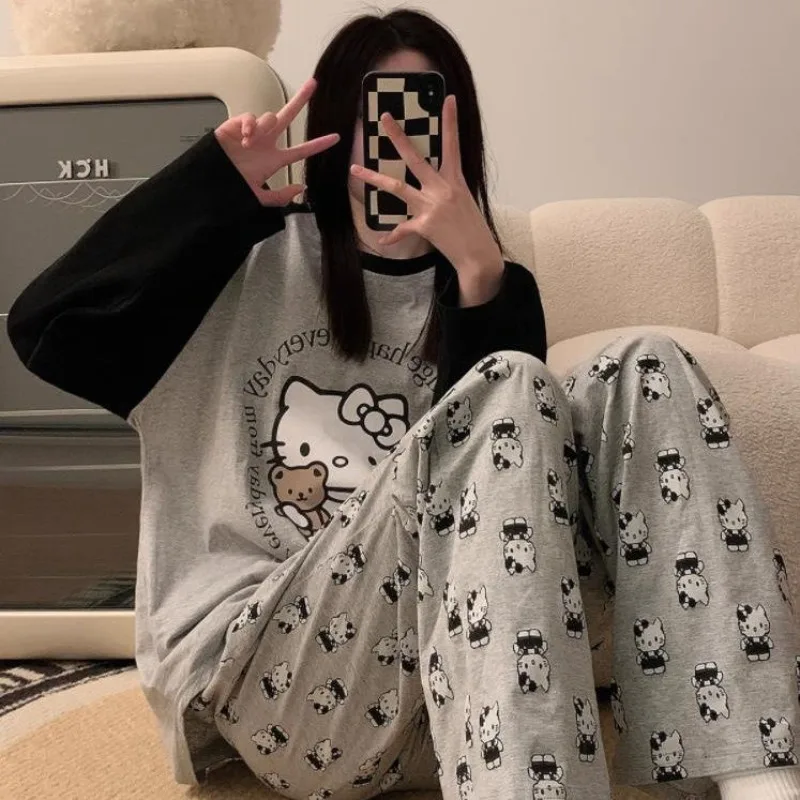 Sanrios Cartoon Printed HelloKitty Cute Pajamas for Women in Autumn New Gray KTCat Long Sleeved Home Clothing Set Girl Gift