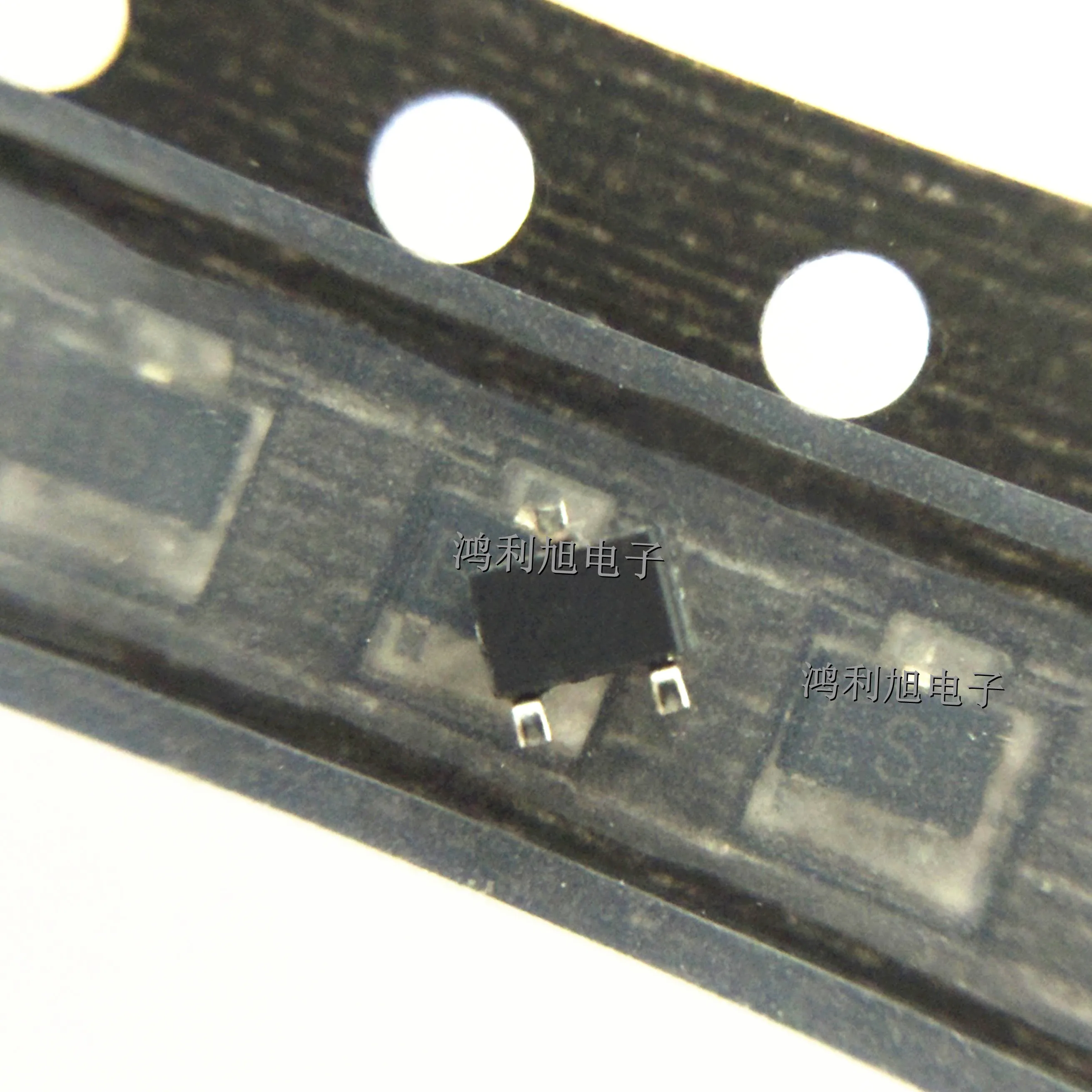 20 Pçs/lote 2SB1694T106 2SB1694 MARCAÇÃO: ES Trans GP BJT PNP 30V 1A 200mW 3 Pinos UMT T/R