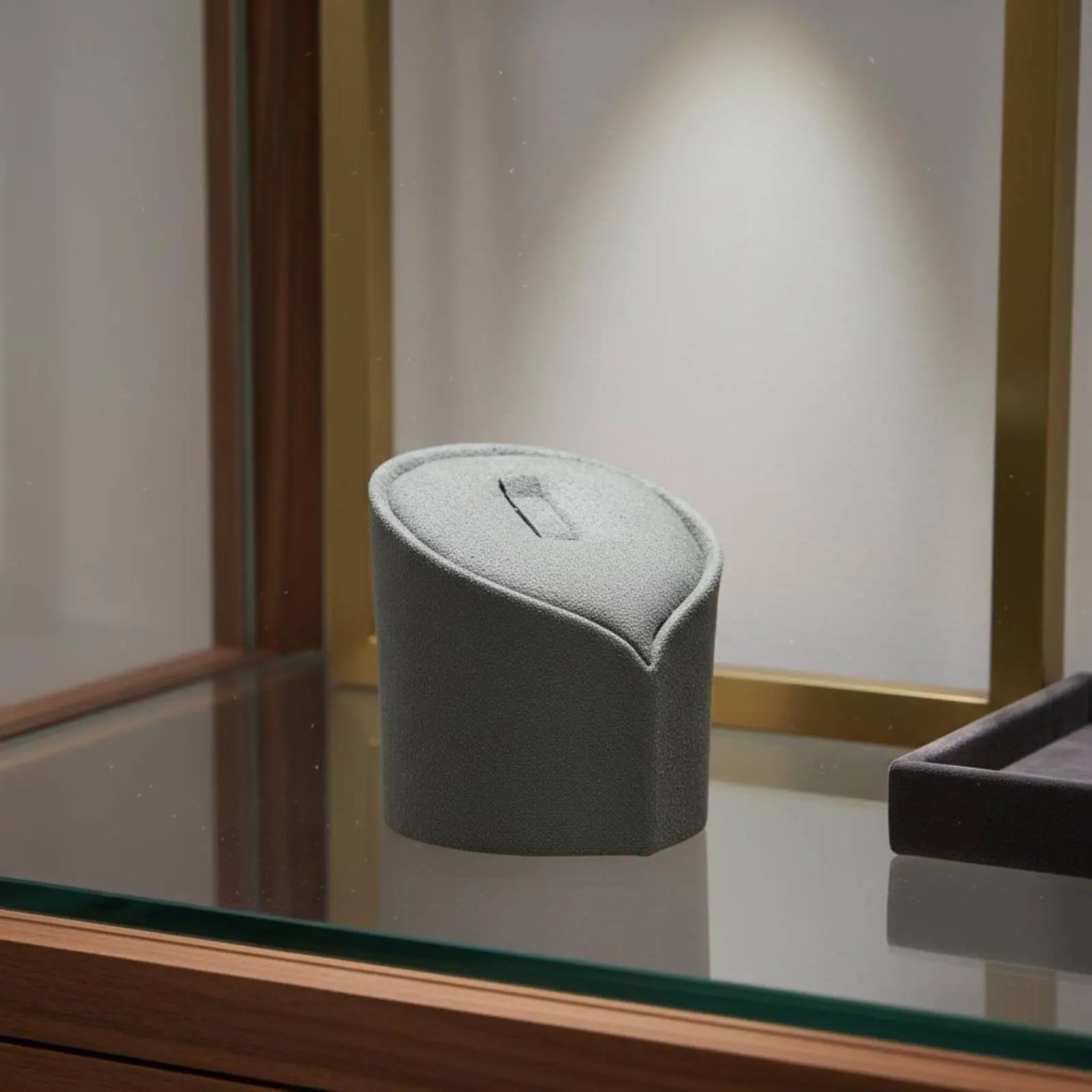 Necklace Display Bust Professional Presentation Necklace Mannequin Bust Microfiber Jewelry Props Luxury Design