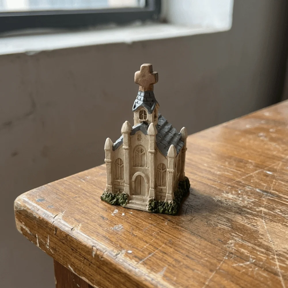 8pcs Resin Christmas Miniature Houses Set Mushroom DIY Micro Landscape Decor Mini House Windmill Dollhouse Ornament Collectible