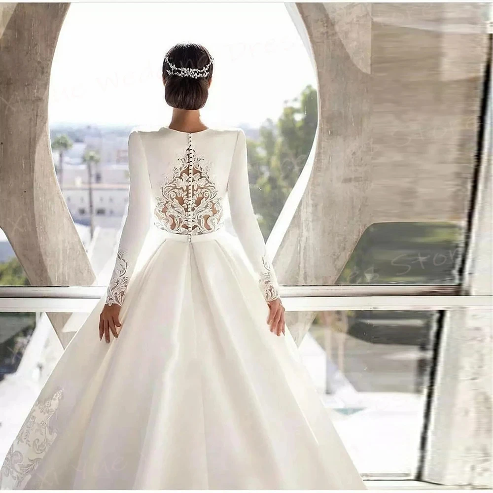 寛大な A ラインのウェディングドレス 2026 V ネックレースアップリケ長袖イリュージョンサテンブライダルガウンドレス Vestidos De Noiva