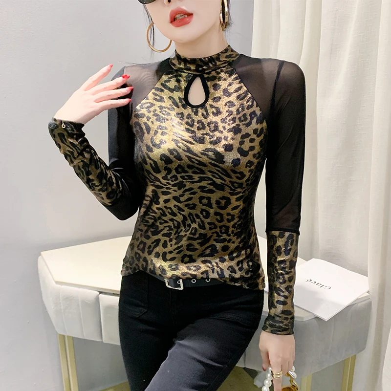 レオパード柄の透かし彫りベースTシャツ、レディース秋冬新作、ハイネックロングスリーブTシャツ、タイトフィットTシャツ...