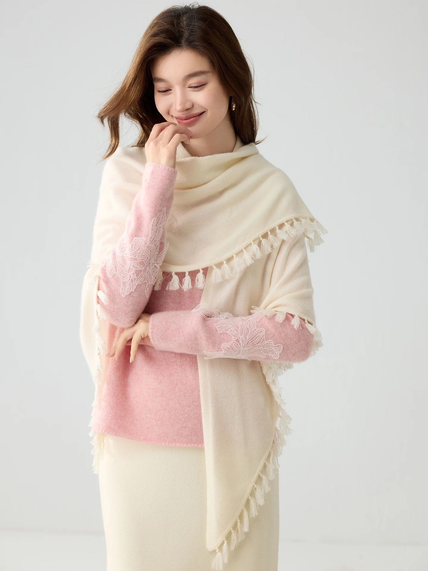 Poncho Shawl For Female Autumn Winter Woman 100% Cashmere Scarf Knitwear Triangular Shawl Tassel Fringe Solid Color Cape Wrap