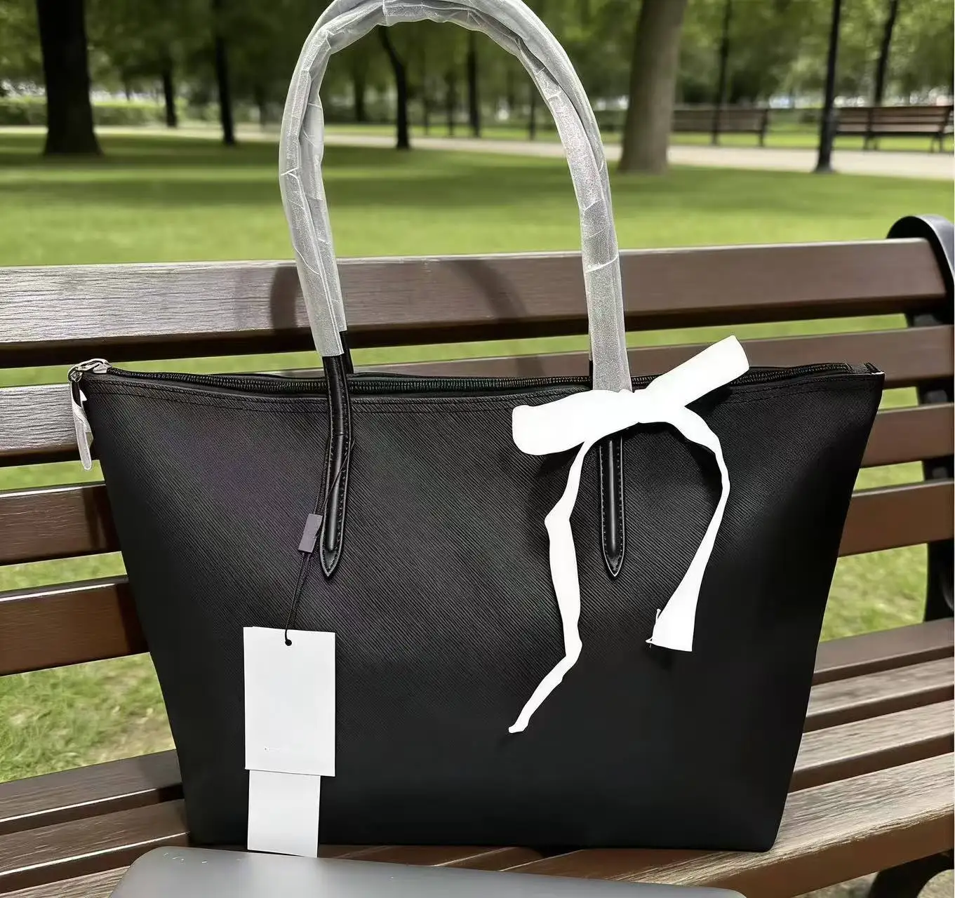 

2026 new versatile high-quality shoulder bags, commuter bags, mom shopping bags, large-capacity shoulder bags and handbags
