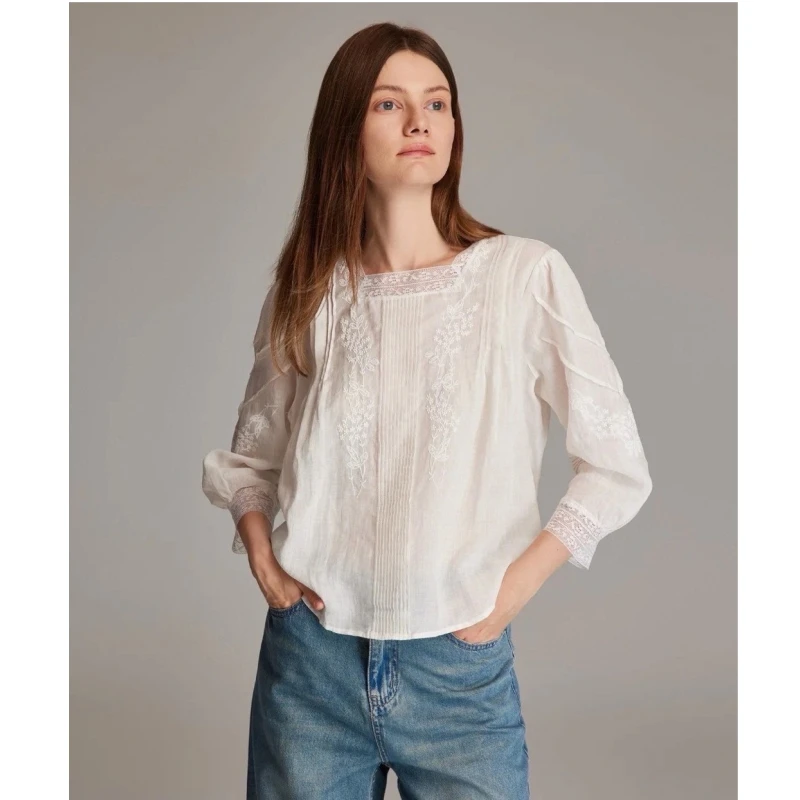 

Tranquil and graceful ramie embroidery exquisite heavy industry layering and pleating lightweight lace French square collar top