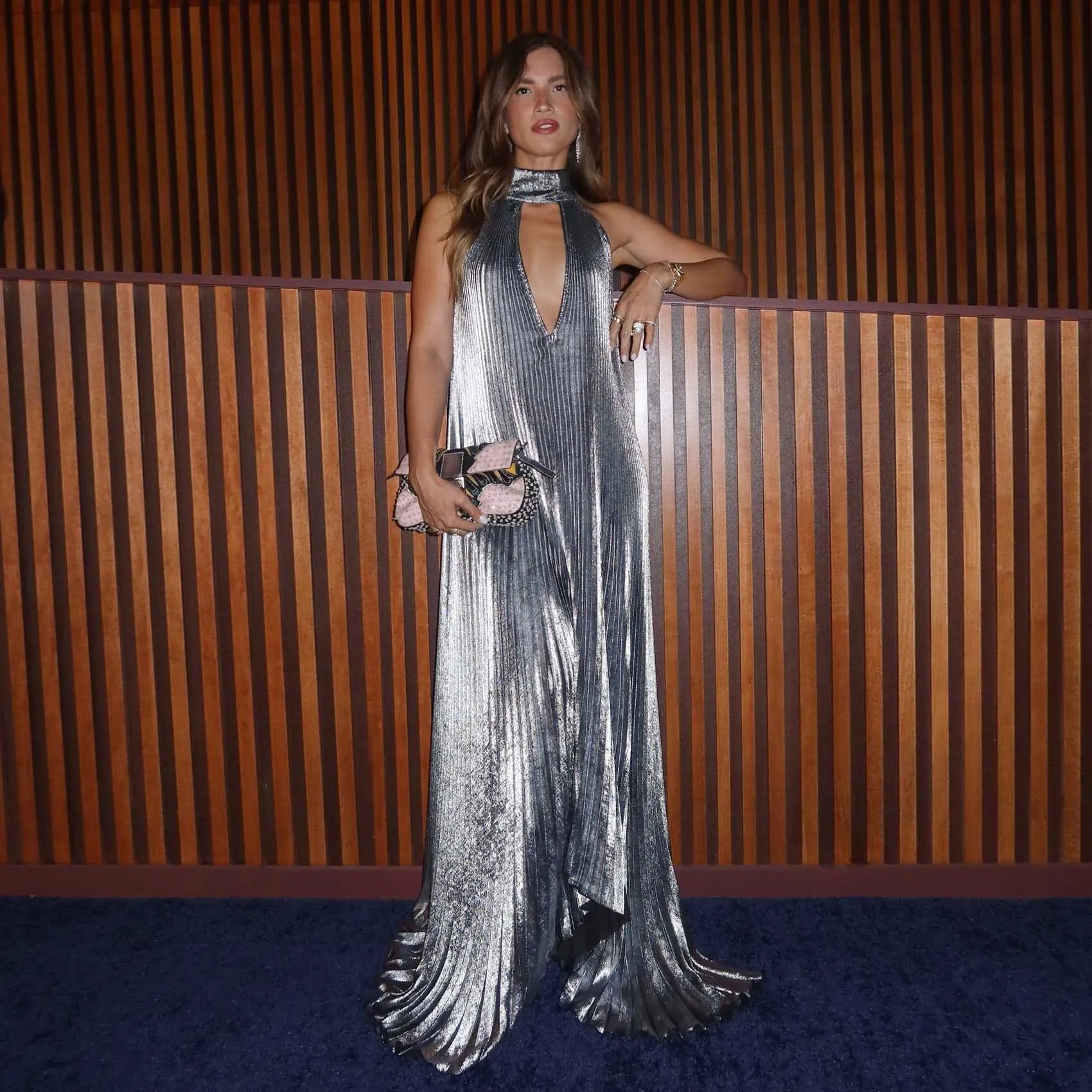 

Блестящие серебристо-серые плиссированные вечерние платья свободного размера без рукавов плиссированные длинные платья для выпускного вечера 2025 платье знаменитости торжественное платье на заказ