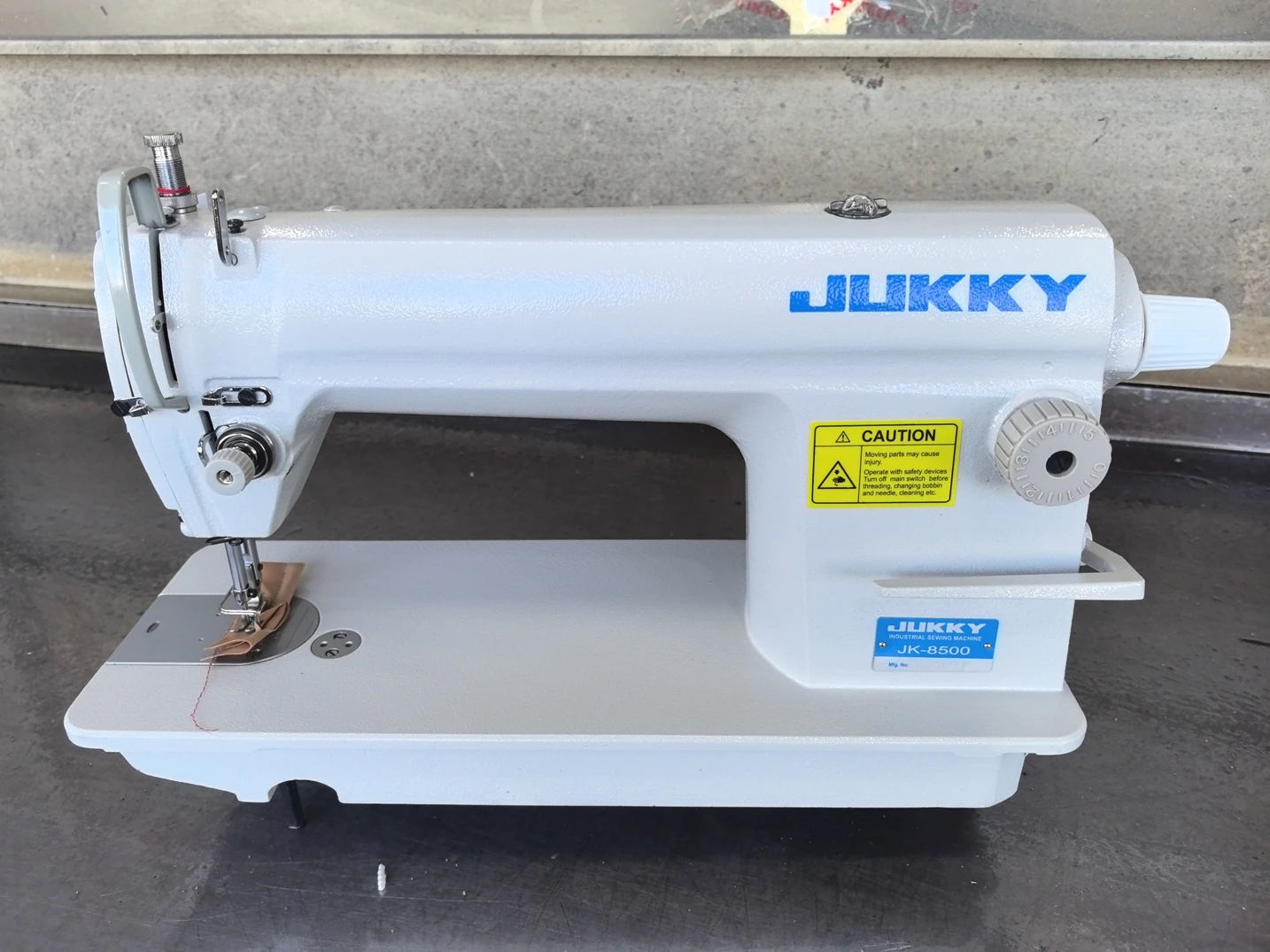 FH5550 8500 8700 Best High Speed Lockstitch Machine Apparel Industry Electronic Manual Sewing Machine for Fabrics