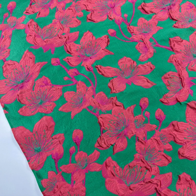 European and American Spring and Autumn Red Flower Women\'s Jacquard Fabric Windbreaker Dress Weaving Brocade Clothing Fabric