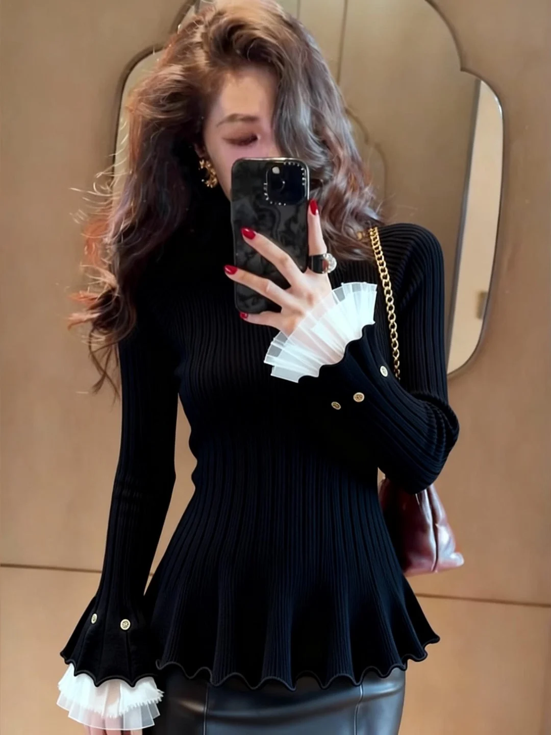 

Женский трикотажный топ с кружевными вставками, приталенный, с рукавами-колокол, новая зимняя коллекция, повседневная базовая одежда