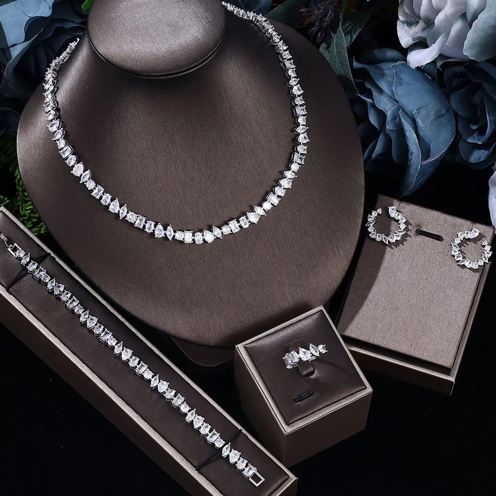 

2023 New Luxury 4-piece Women's Wedding Jewelry Set Crystal Necklace Set Nigeria Dubai Jewelry Set