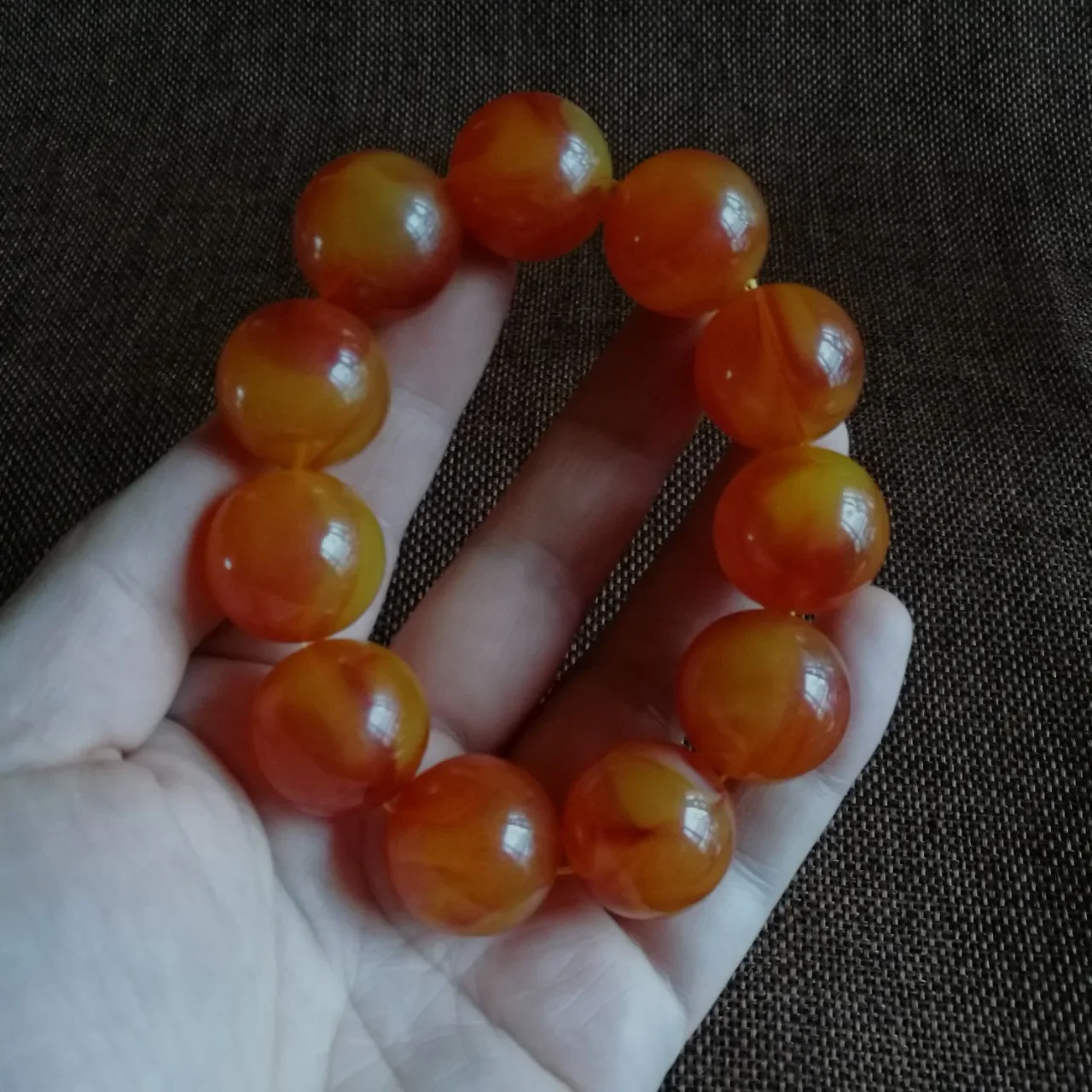 high quality Fine old beeswax strings raw amber red skin chicken oil yellow round beads men's style bracelet large size