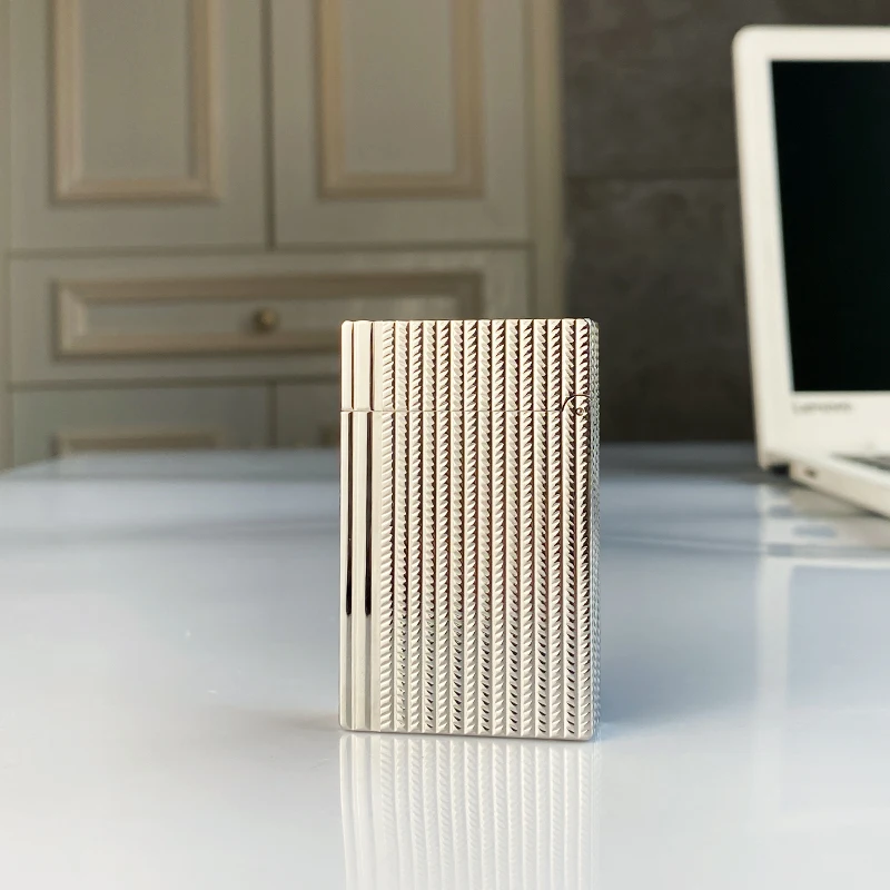 

Encendedor retro de sonido brillante, carcasa de latón a prueba de viento, butano inflable, antideslizante lateral, encendedor d