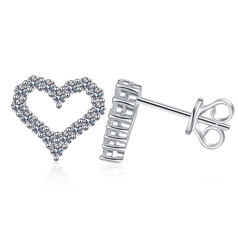 

ZFSILVER Fashion s925 Silver Moissanite Classic Exquisite Romantic Heart Earring Charm Women Accessories Party Jewelry Gift E099