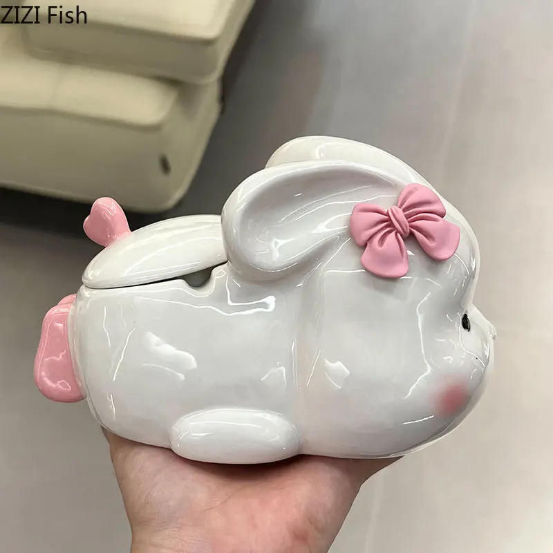 Cute Pink Rabbit Ceramic Ashtray with Lid Desk Decoration Smoking Accessories Creative Cartoon Rabbit Portable Windproof Ashtray