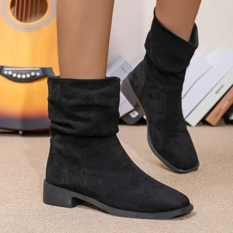 2024 Fashionable and Comfortable Hot-selling Women's Boots Autumn Round Toe Solid Color Short Tube Thick Heel Large Size Boots