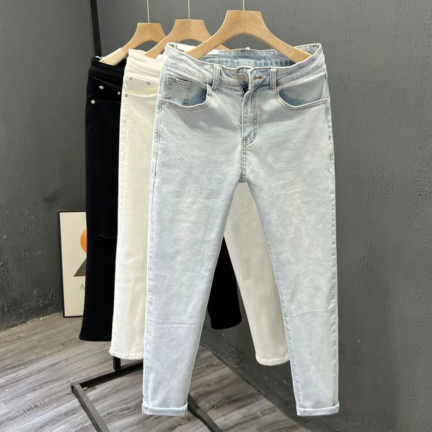 

Autumn and Winter 2026 New Elastic Small-footed Jeans Korean Slim-fitting Trend Pants Men's Washed Fashion Casual Pants