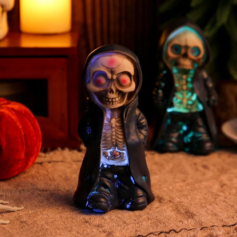 

2025 New Horror Skull Statue for Halloween Celebration Home Decors Scary Long Hoodie Skeleton Resins Miniature Figurine Ornament