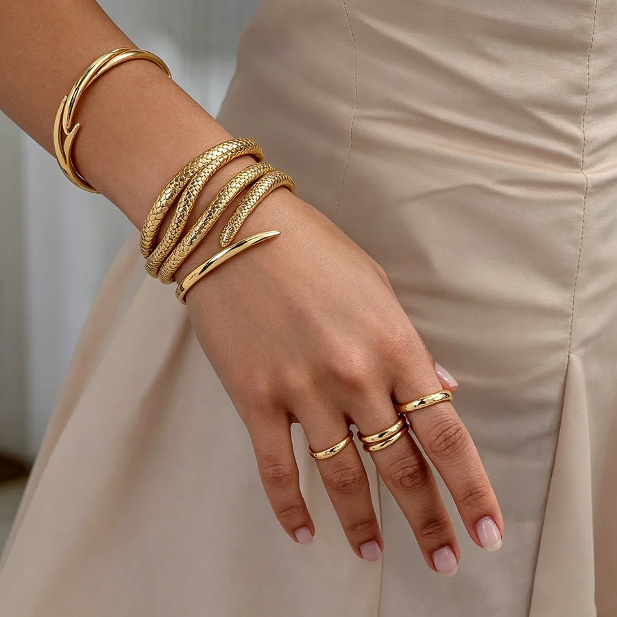 Geometric Line Bracelet and Chunky Ring Jewelry Set