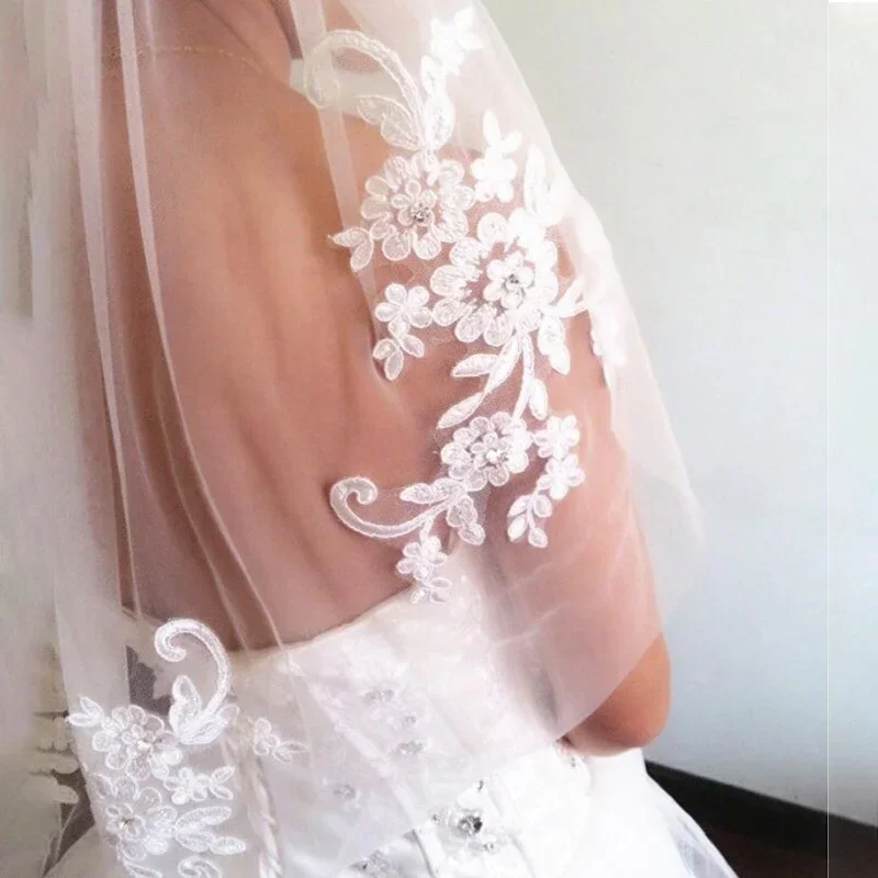 Bridal Lace Embroidery Hollow Out Flower White and Ivory Veil Drop Wedding with Hair Comb