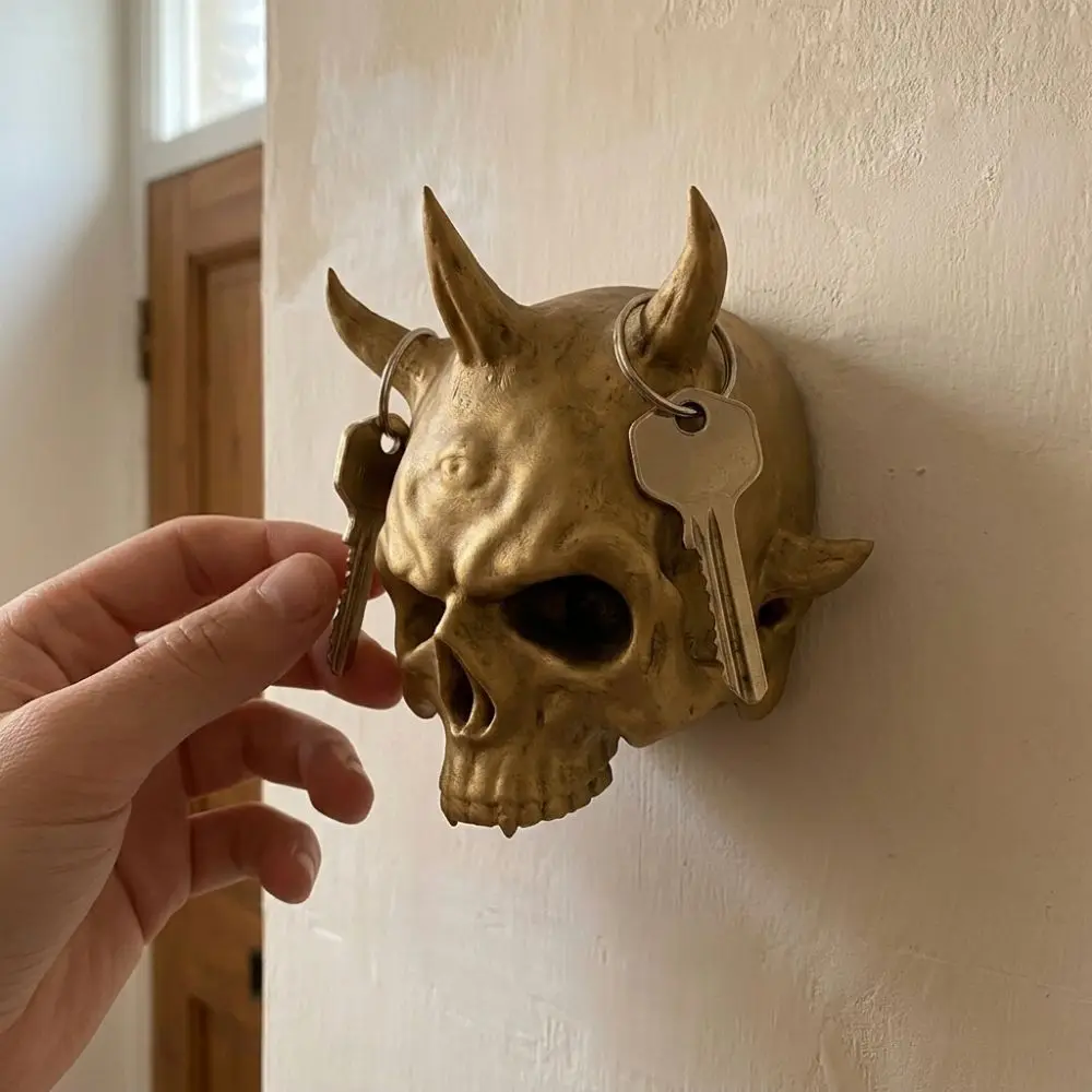 3D Printed Halloween Skull Wall Hook Dark Style Unique Skull Head Wall Hanger Art Sculpture Wall Mounted Skull Wall Ornament