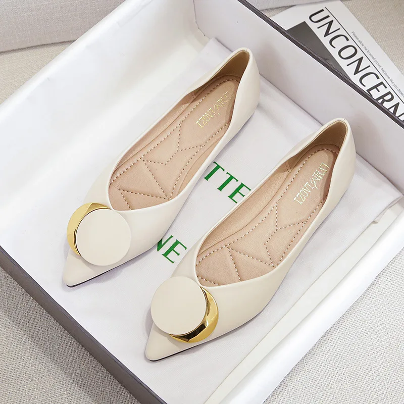 

Женские летние модели на плоской подошве, дышащие женские топсайдеры из мягкой кожи с острым носком, женская обувь большого размера