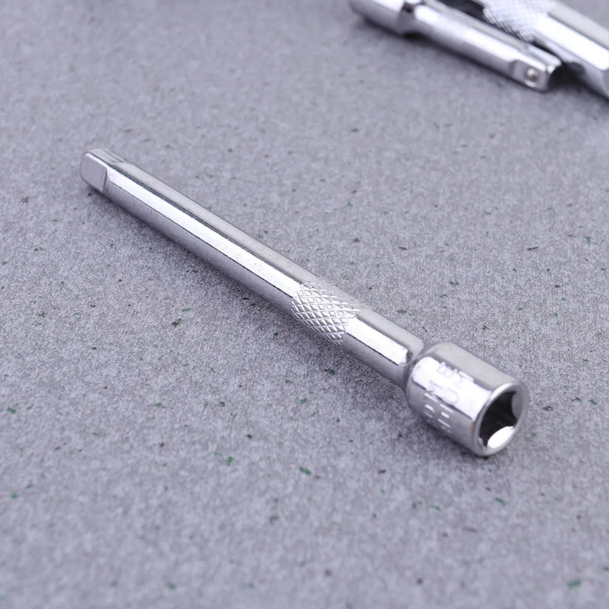 

4Pcs Professional Extension Bar Set Heavy Duty Vanadium Steel Socket Drive for Ratchet Wrenches Hard to Reach Fasteners