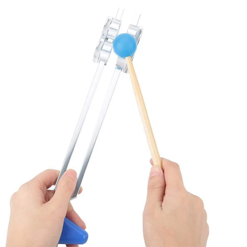 

Набор камертонов, 64 Гц, низкочастотный серебряный и синий алюминиевый сплав с молотком, диагностический инструмент для здравоохранения