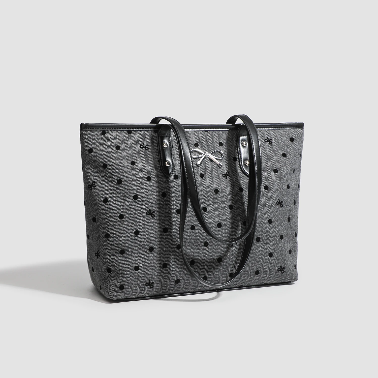 

JIOMAY-New Fashionable Large-capacity Shoulder Portable Messenger Women Tote Bags Fashion Trend Polka Dot Commuting Underarm Bag