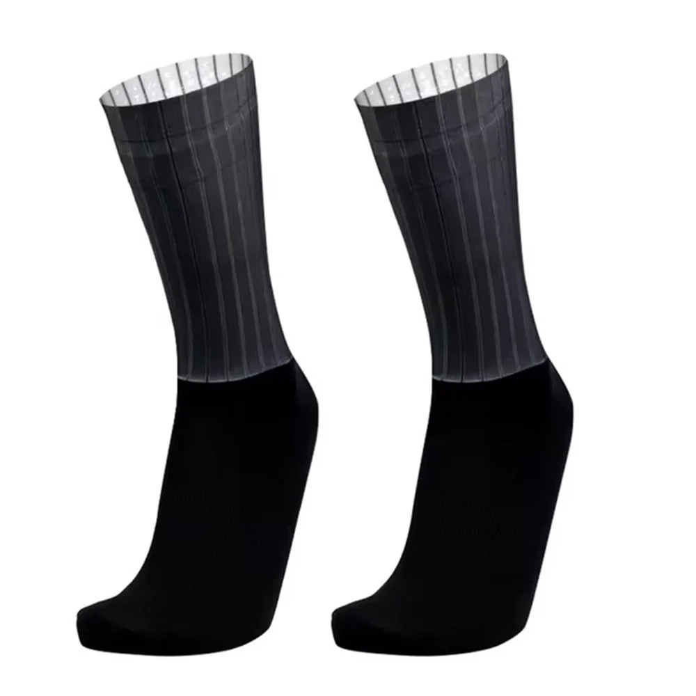 Summer 2024 New Anti Aero Slip Silicone Socks Whiteline Cycling Socks Men Bicycle Sport Running Bike Socks Calcetines Ciclismo