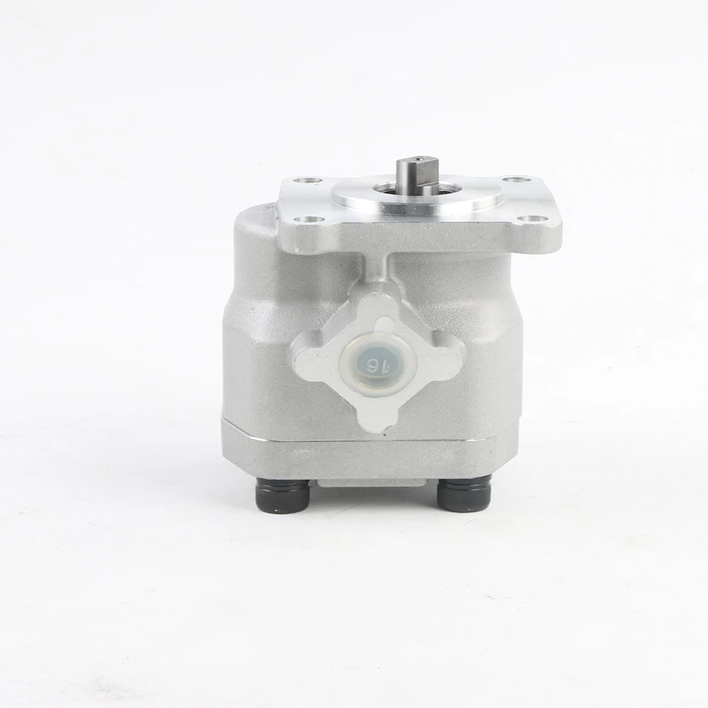 Hydraulic Pump for Kubota Tractors B7000 B7100 67211-7610-2 67211-7610-0 66621-3610-2 Engine Parts