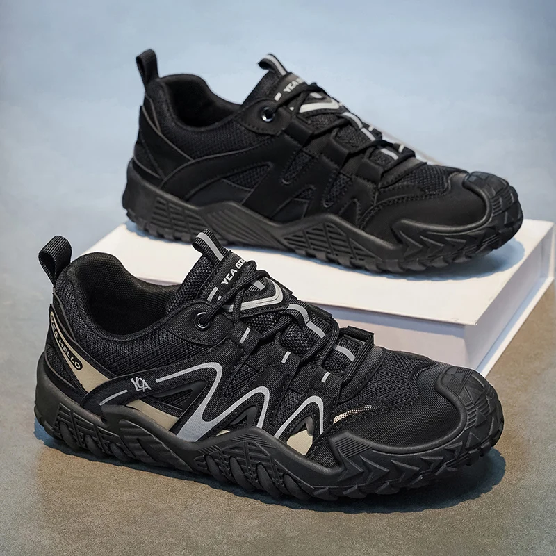 Men's Lightweight Breathable Work Shoes Summer Fashionable Safety Shoes Anti-impact Insulated Work Protective Shoes Wear-resista