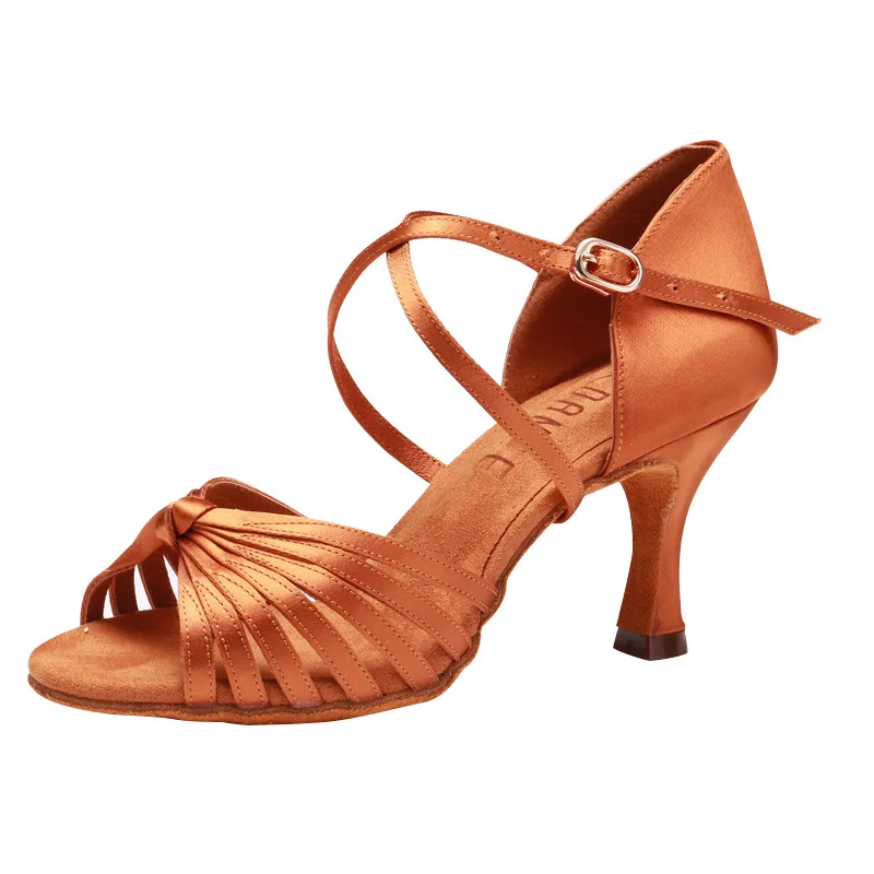 Chaussures de danse latine pour femmes, chaussures de danse à talons hauts, de Tango à semelle souple de 7cm, chaussures de Salsa pour filles, nouvelle collection tendance