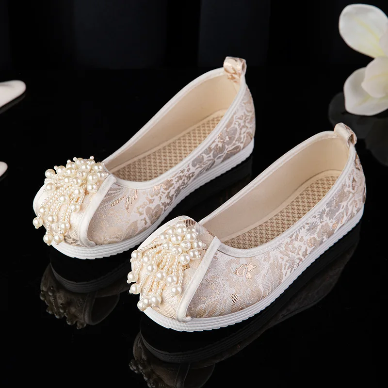 

CY44 2024 summer new antique embroidered shoes pearl antique shoes elegant flat embroidered cloth shoes female Hanfu shoes