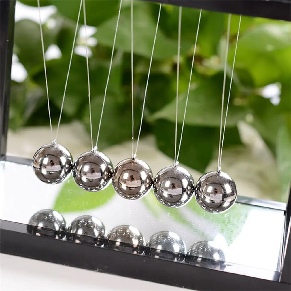 Newton Shake basket decorativo culla in metallo Swing Ball Science Swing Steel Balance BallHome Office Decoration