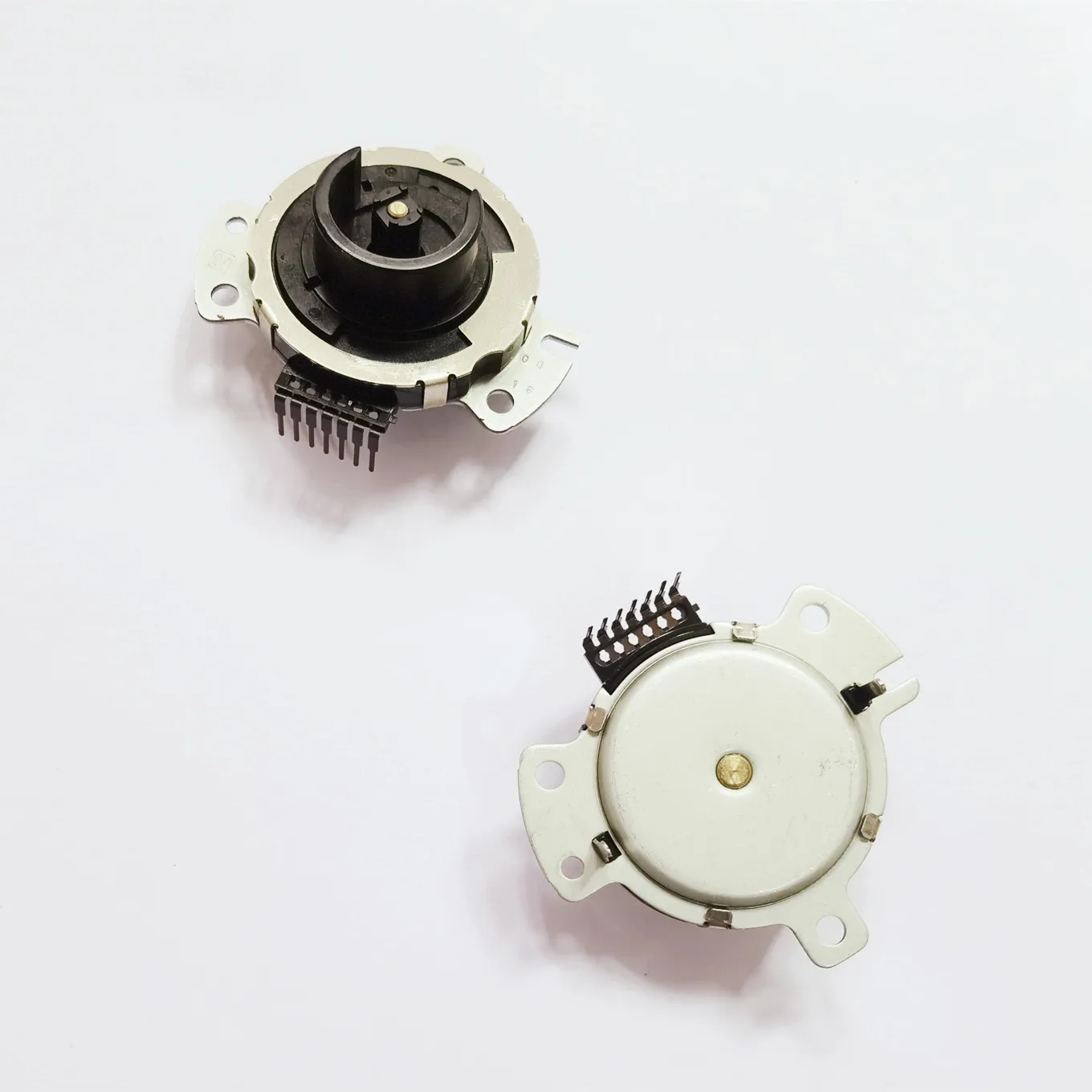 

Original new 100% EVQWM7001 encoder switch left and right reduction