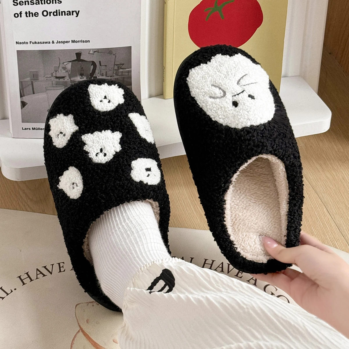 Hiver belle Halloween fantôme imprimer femmes pantoufles en peluche antidérapant chaud fourrure hommes maison coton chaussures