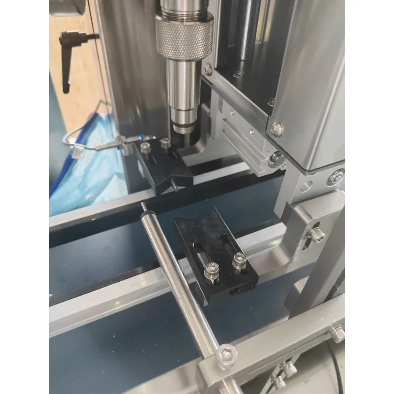 精密 1 つまたは 2 つのノズル液体リップスクラブジャーボロネーゼハニージェル液体自動高速ローターポンプ充填機