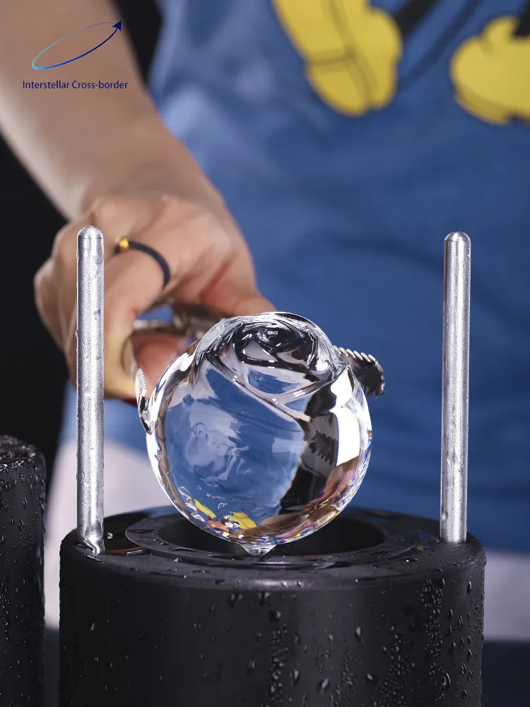 

Форма для льда в виде розы, пресс для кубиков льда, многоразовый пресс для виски, бурбона, коктейлей, напитков, медленно тающий лед, барный инструмент