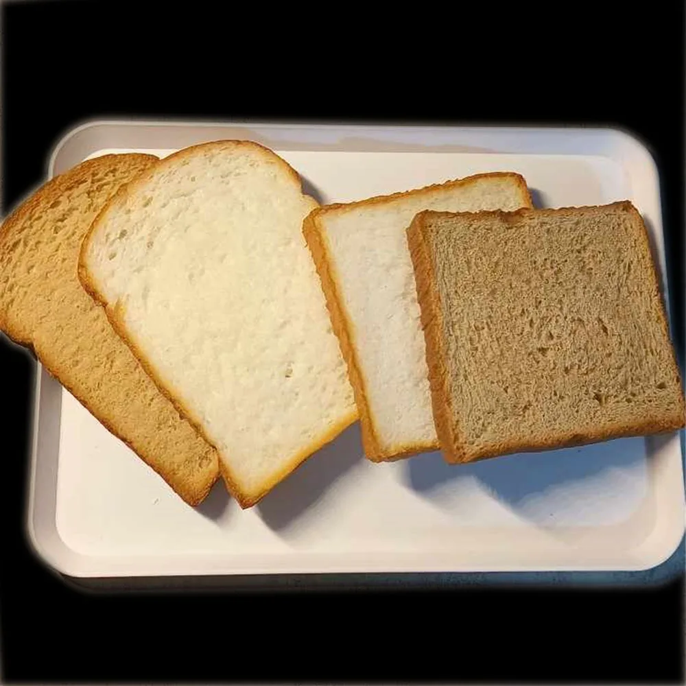 

food model display props Kitchen shop store decoration festive party supplies fake artificial simulation toast bread slices