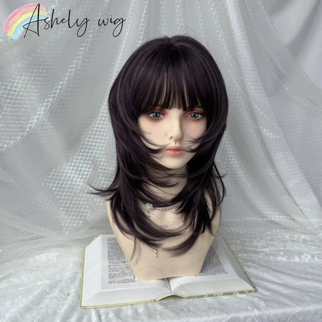 Ashely Japanese-style Wigs Brown Short High Quality Heat-resistant Old-fashioned Collarbone Wig with Straight Bangs Daily Use