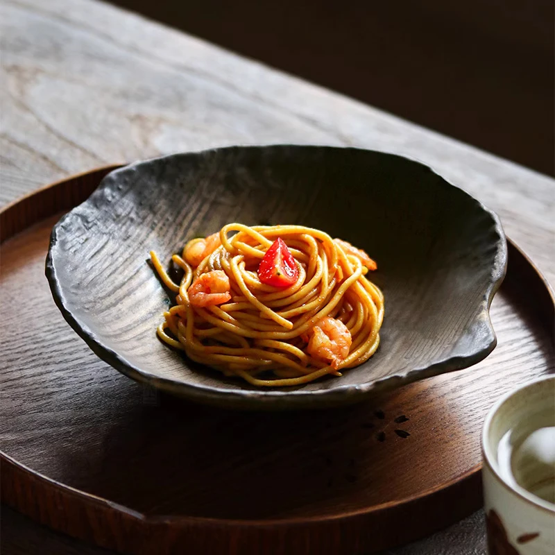 

Ретро керамическая тарелка неправильной формы, глубокая обеденная тарелка, товары для дома, кухни, ресторана, посуда, миска для овощного салата, фруктов, макарон, 1 шт.