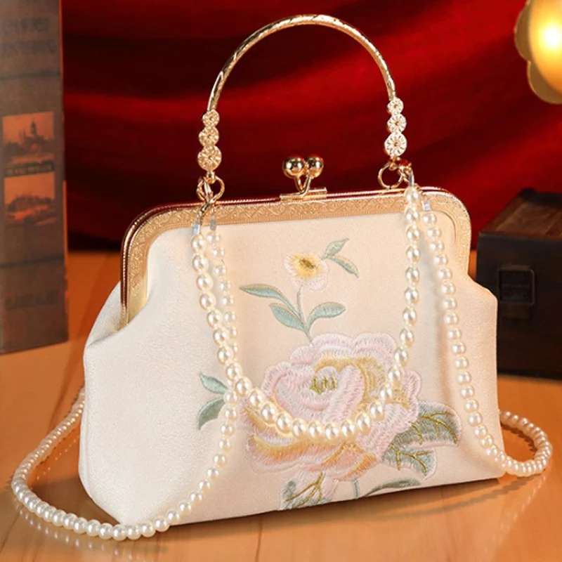 

New Evening Bag Fashion Flower Embroidery Women's Bag Beaded Chain Shoulder Bag