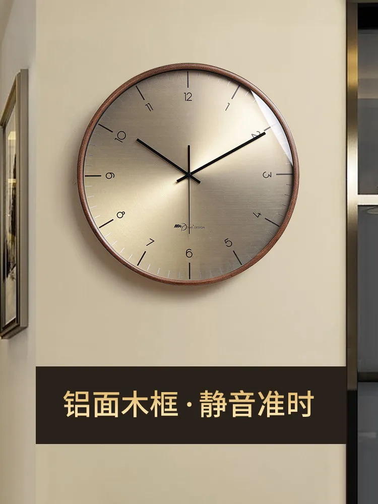 PYH Home Living Room Wall Clock Modern Simple Light Luxury Wall Hanging Clock Premium Sense Wall Clock