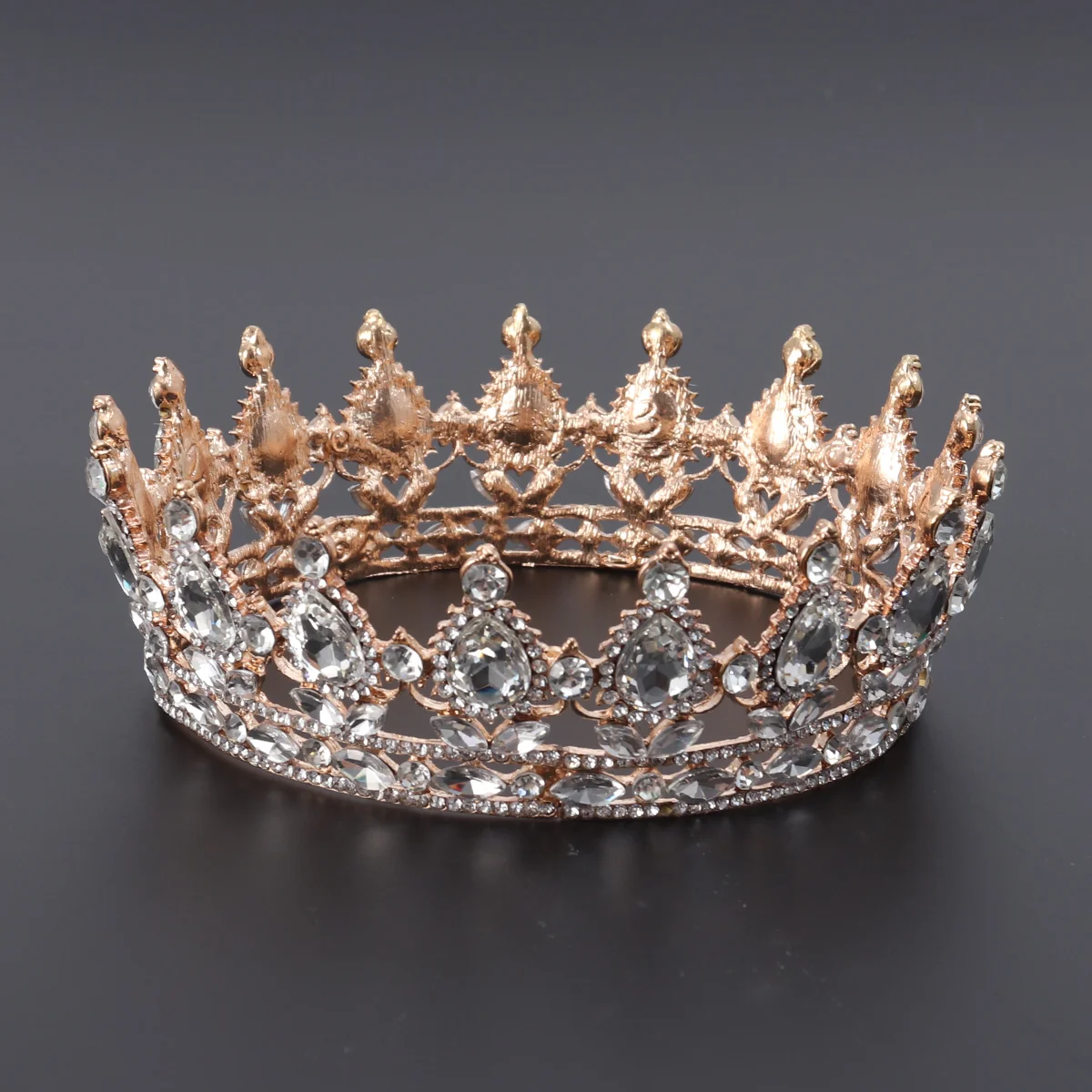 เครื่องประดับผมเจ้าสาว Tiara Crown สําหรับงานแต่งงานผู้หญิงและ Tiaras Baroque สีขาว Miss