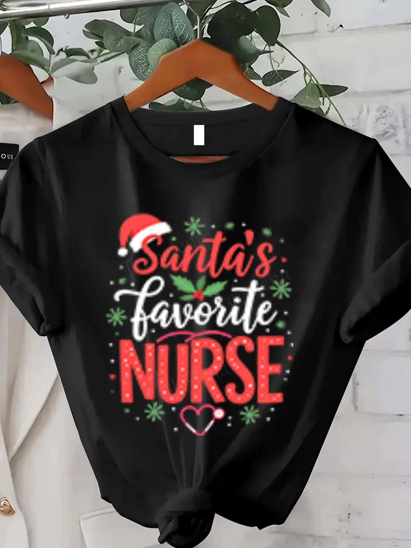 تي شيرت نسائي تي شيرت سانتا المفضل للممرضة لعيد الميلاد للنساء #1