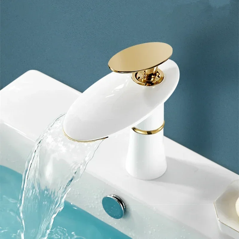 Bathroom Waterfall Faucet Single Hole Basin Faucet Cold and Hot Water Mixer Tap Brass Bathroom Basin Mixer Tap Washbasin Tap